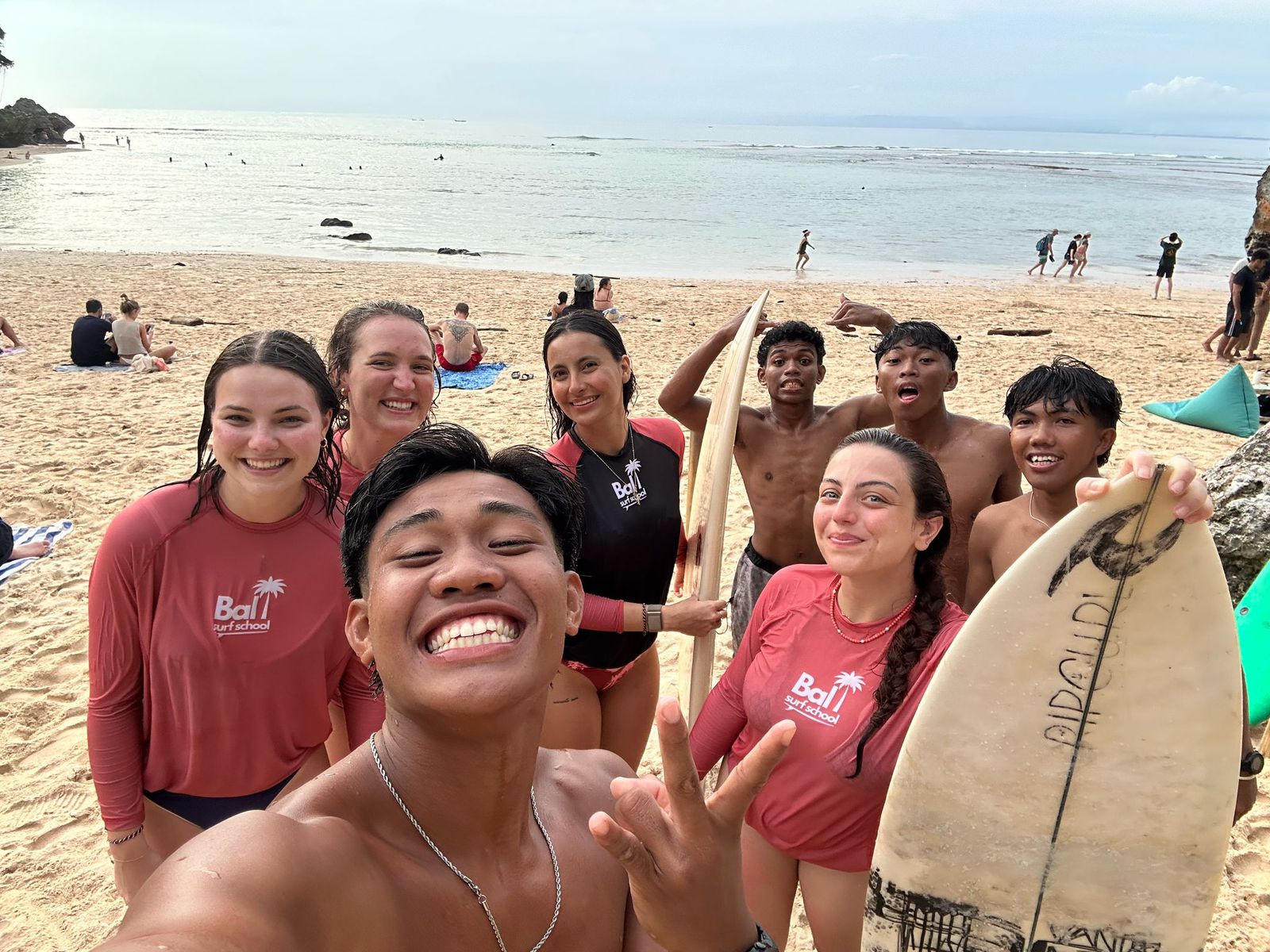 Group surf lesson